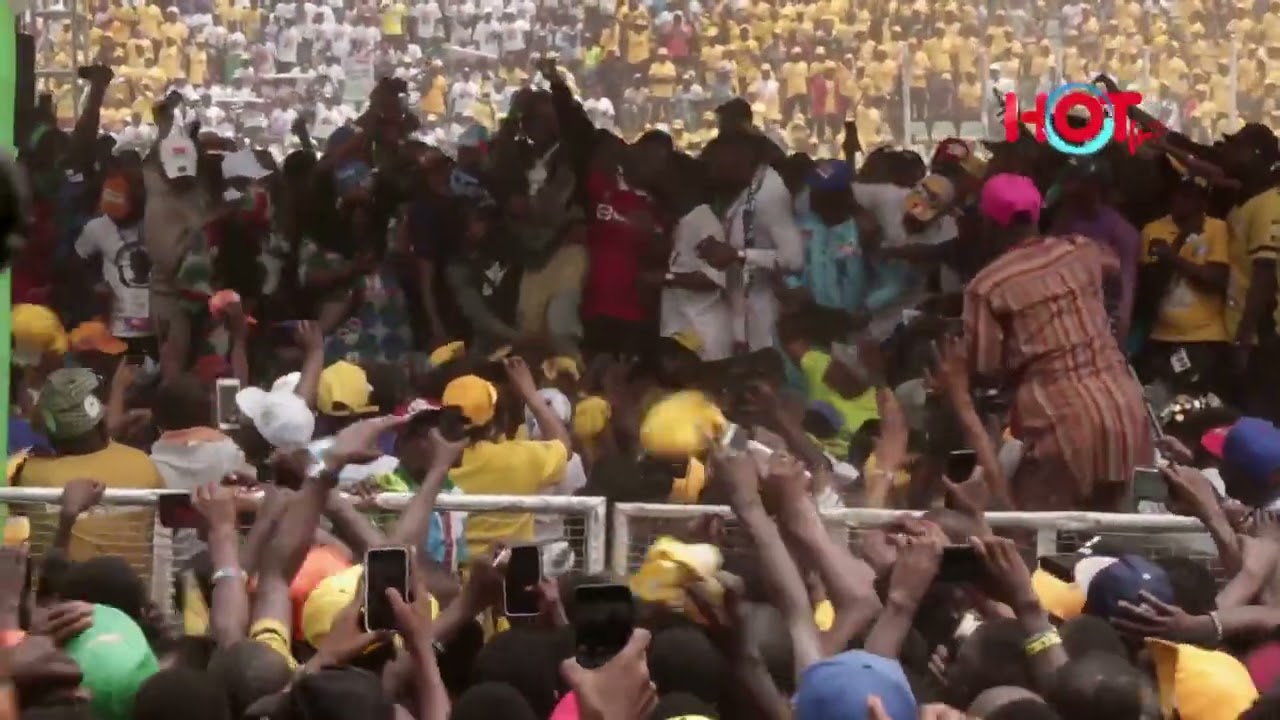 Naira Marley performance at Grand Finale #APC Rally