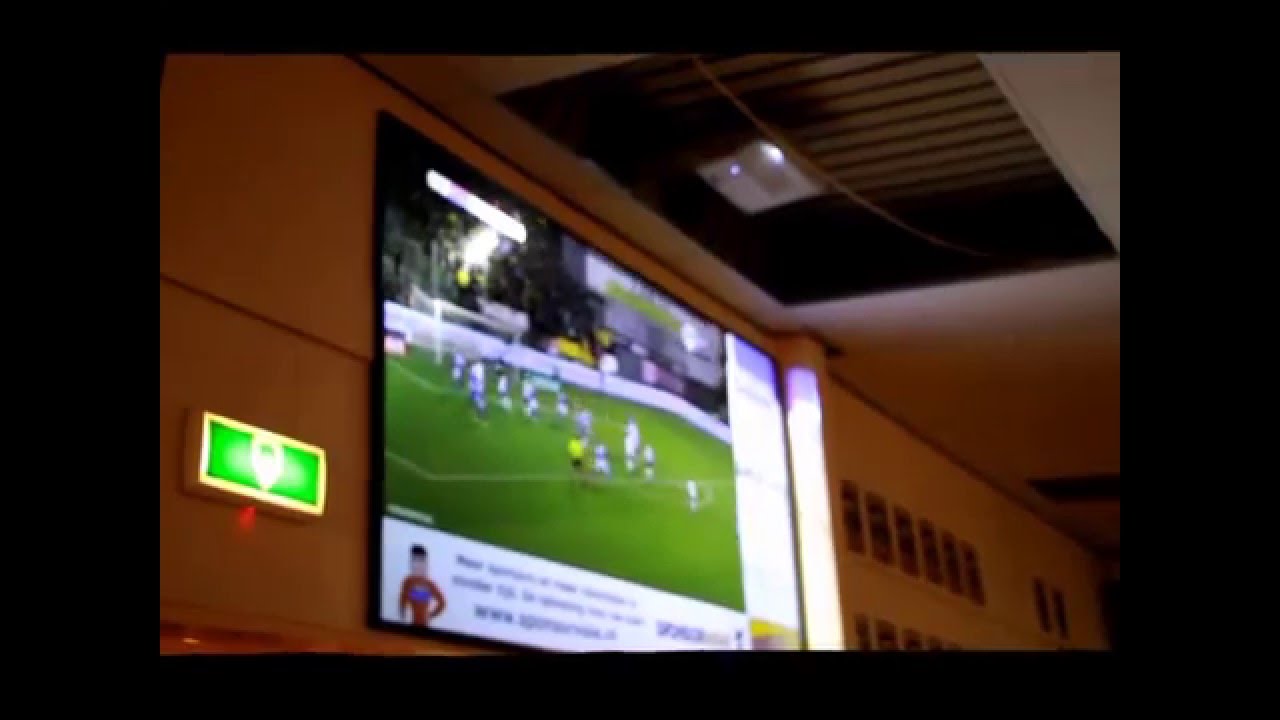 VVSB verslaat FC Den Bosch KNVB-Beker kantine in Noordwijkerhout uit zijn dak.