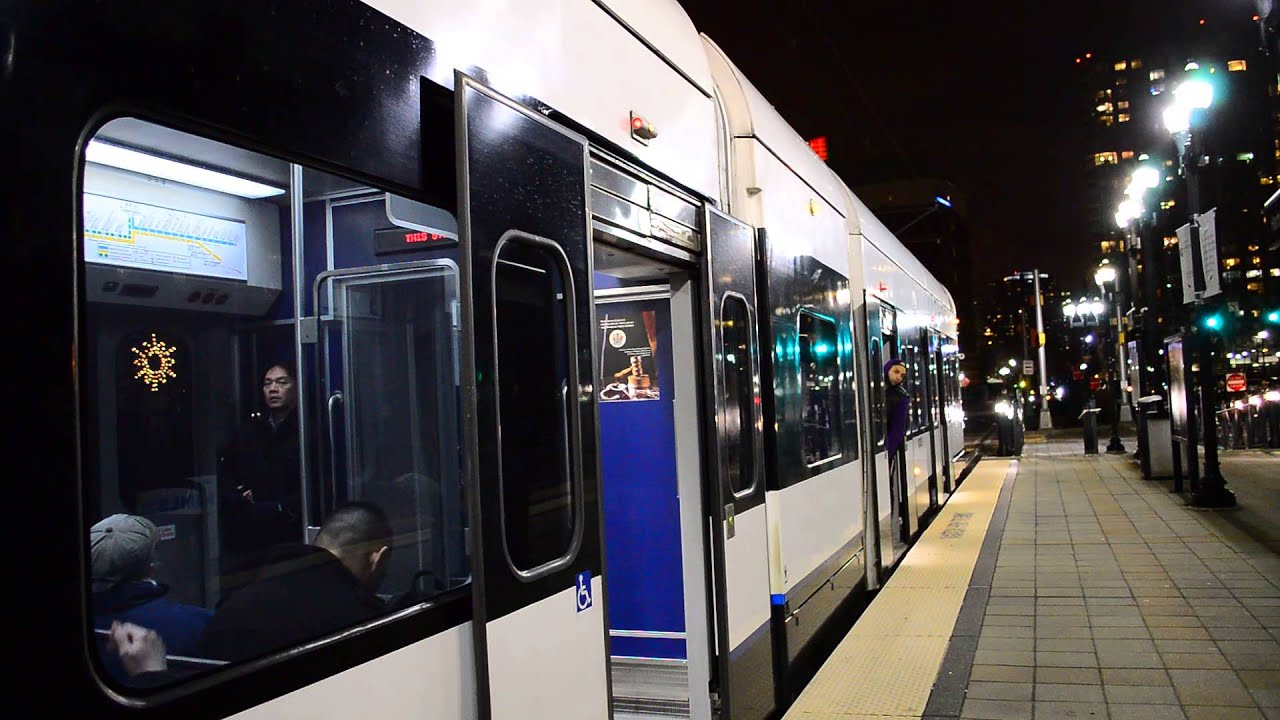 Bayonne Flyer Hudson-Bergen Light Rail Train @ Harborside [ New Jersey Transit ]