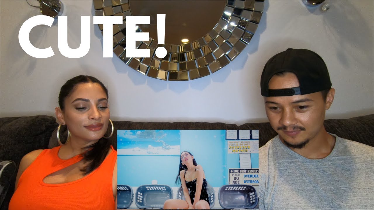 JENNIE - SOLO! (Couple Reacts)