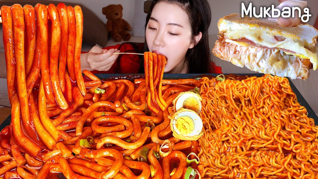 Я ел гигантский острый токбокки и Рамен поздно на рассвете 🔥▶REAL SOUNDㅣAMSR MUKBANGㅣEATING SHOW