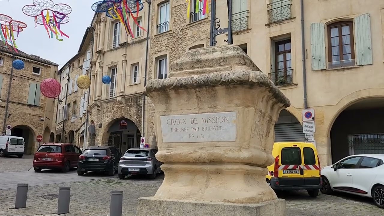 BAGNOLS SUR C&Eacute;ZE
