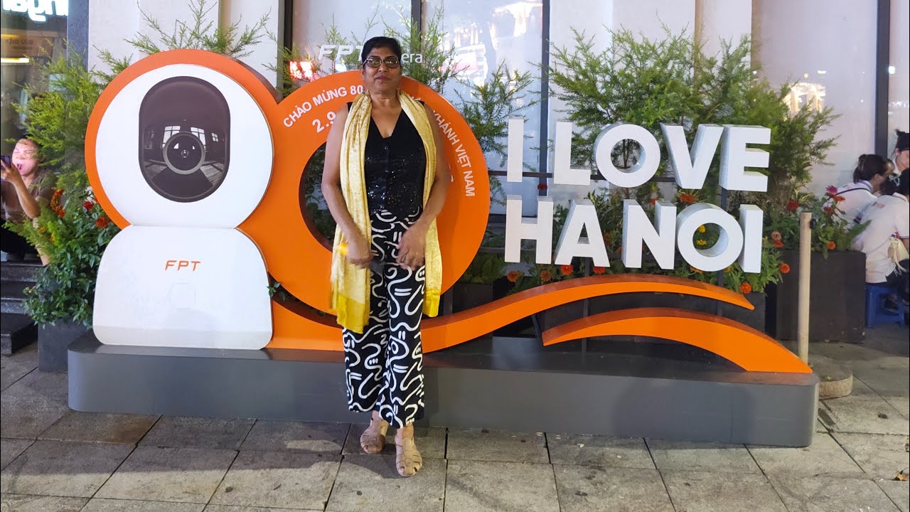Hanoi 1st Day hop on hop off tour! #hanoi #vietnamtravel #vietnamvlog ##wanderlust #couplevlog 