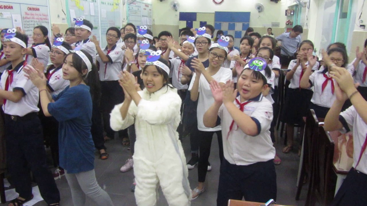 Students dance with video 