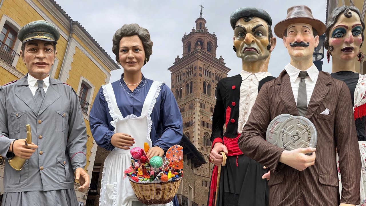 IV Encuentro de gigantes “Segundo de Chomón” con los gigantes de Teruel y Calanda