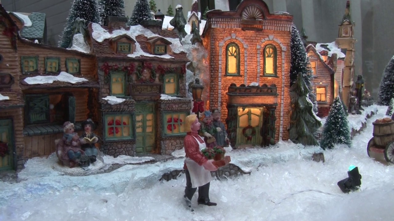 Kerstdorp van 11 meter in Uitgeest
