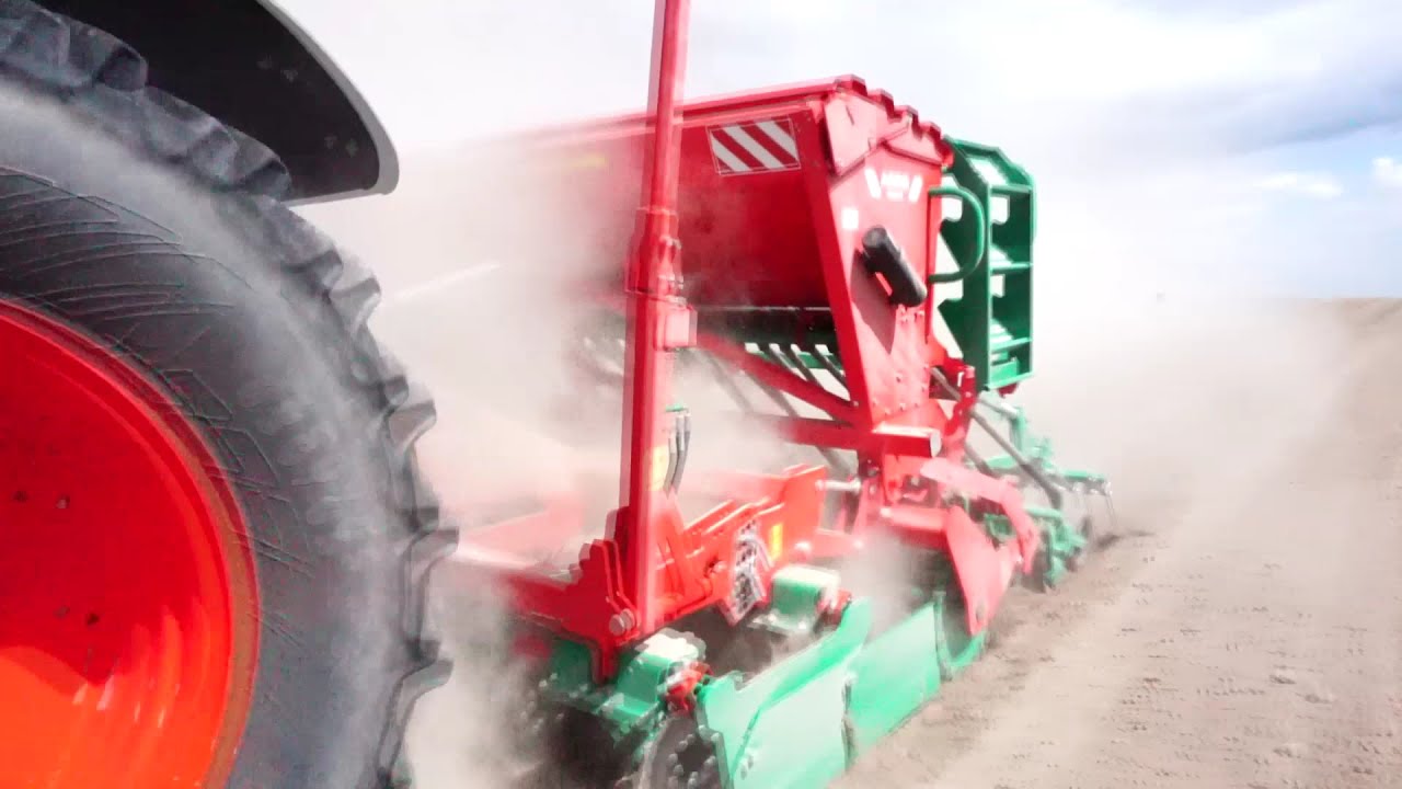 Wiosenne Siewy 2021 Nowymi Nabytkami /Claas Arion 640/Agromasz SN-300/