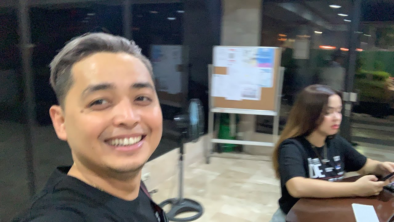 LIVE: Twinning na may pagka Coupling shirt??