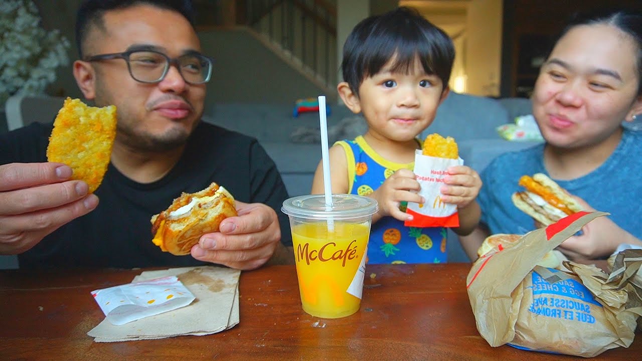 Breakfast With Quang Tran Family - Our Son Is Growing Fast, Trying To Keep Up With Time