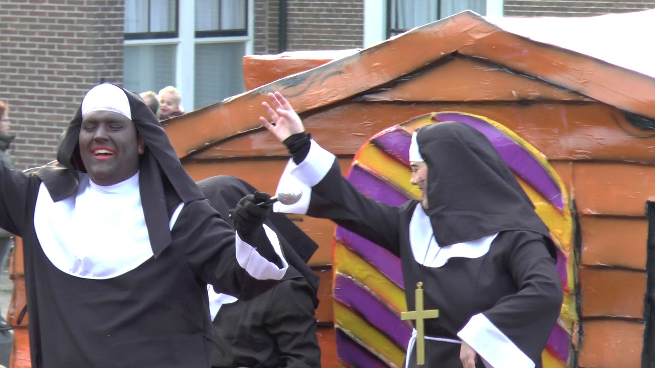 Grote Heinose Carnavalsoptocht deel 3