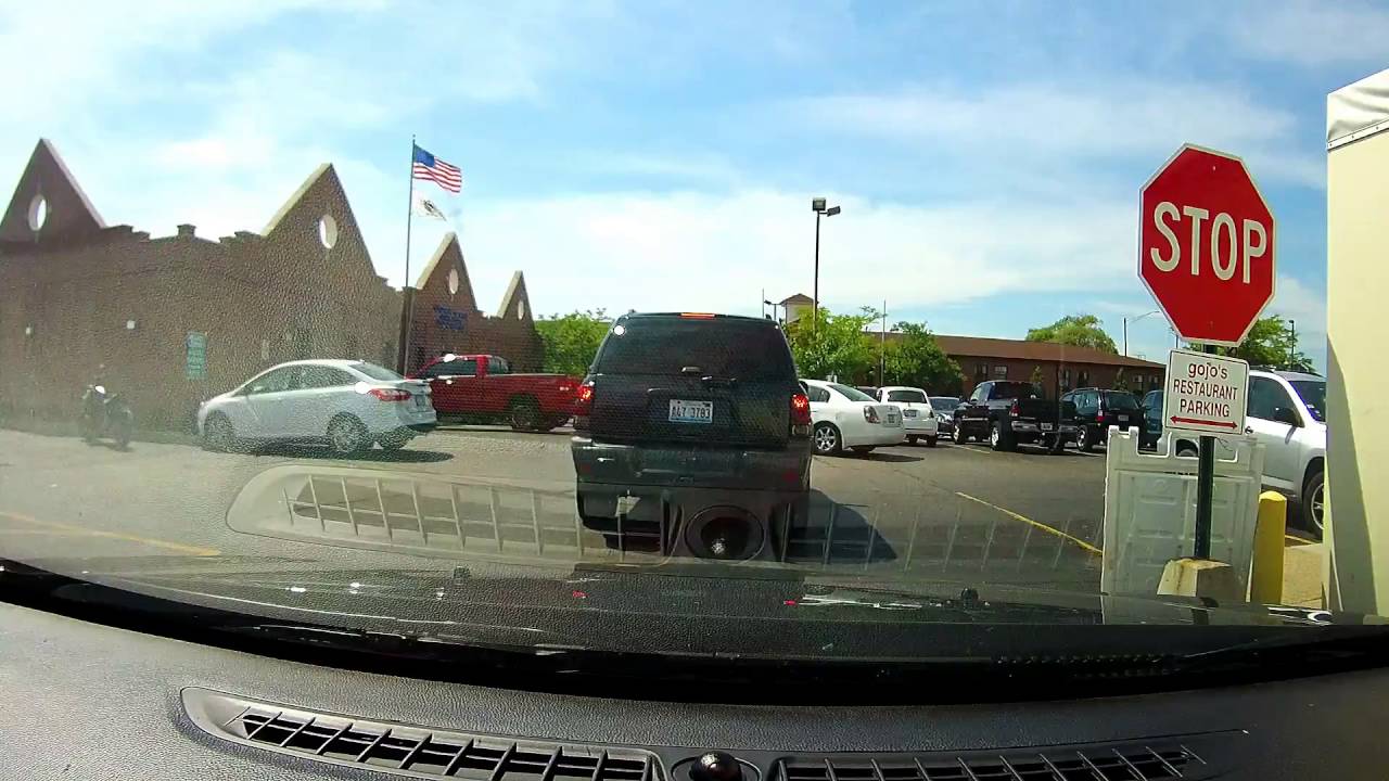 Taking an Illinois DMV Road test