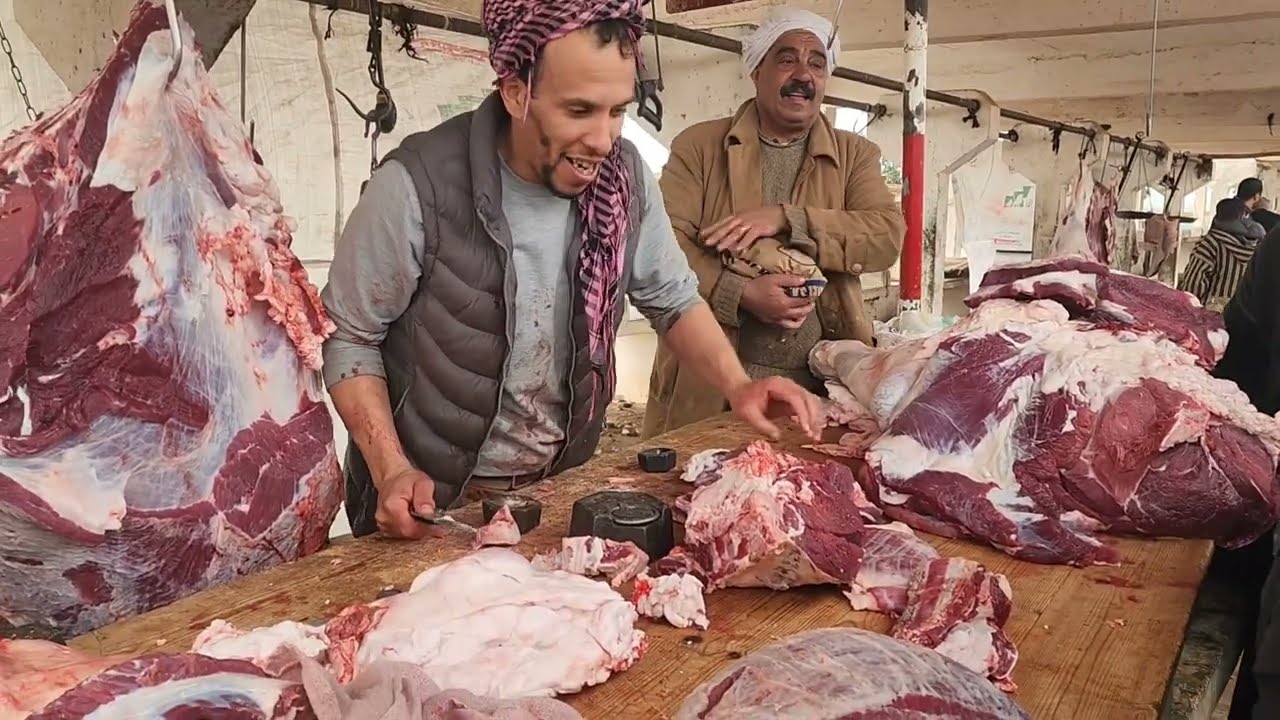 🔥💦🐑🌧خيرات موجودة في سوق الاسبوعي الاتنين ابن احمد نقدم لكم أتمنة اللحوم حمراء تاريخ تصوير26/2/2024