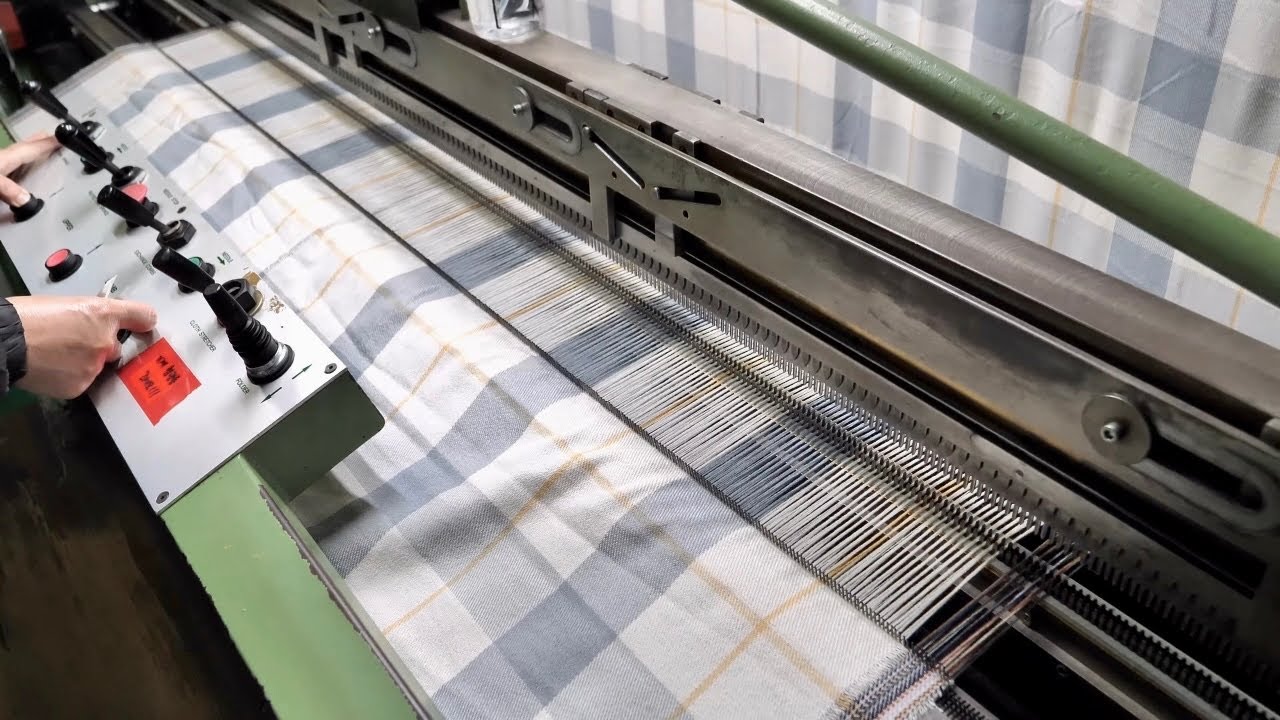 Удивительный процесс производства шарфа. Единственная фабрика шарфов в Корее.