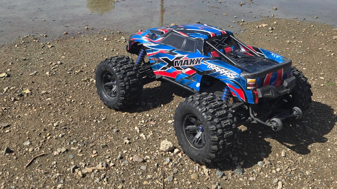 After work bash @traxxas xmaxx a year later still a absolute beast 💪🏼 #traxxas #rctruck #rc #offroad