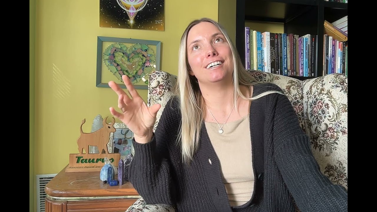 Natal Sun Conjunct Pluto : Strong Personalities
