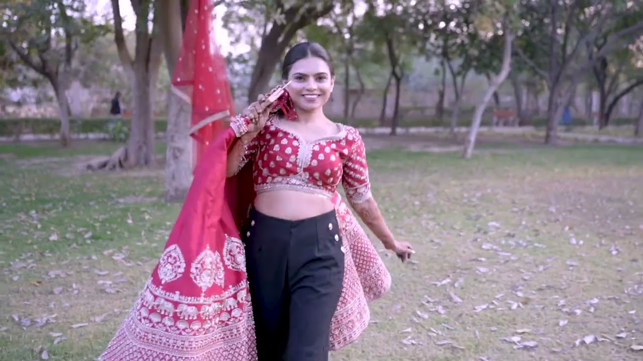 Before She Becomes a Bride | Mehendi & Lehenga Shoot #wedding #mahendi #bride #love #trending