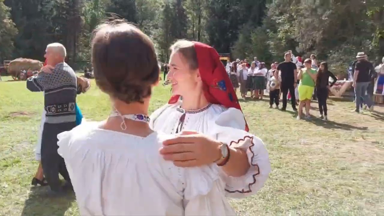Joc la sura in Suciu de Sus,Maramures, 04.09.2022