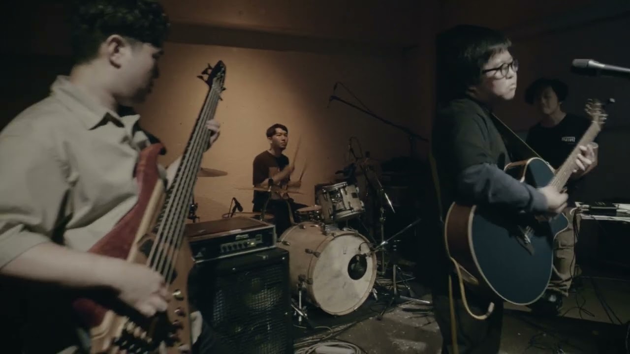 Pot-pourri - Dressed in Black (Live)