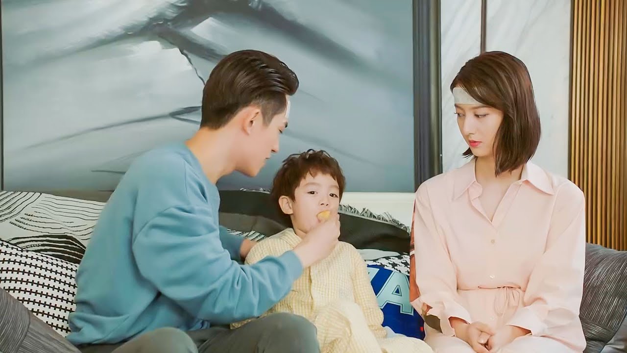 The cheating husband abandoned his pregnant wife, and now his son disowns him. He regrets it!