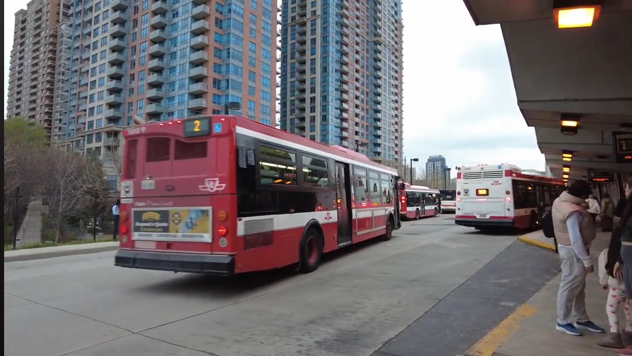 TTC Line 2 Shuttle Bus Ride #1015 from Islington Stn to Kipling Stn (April 28th, 2024)