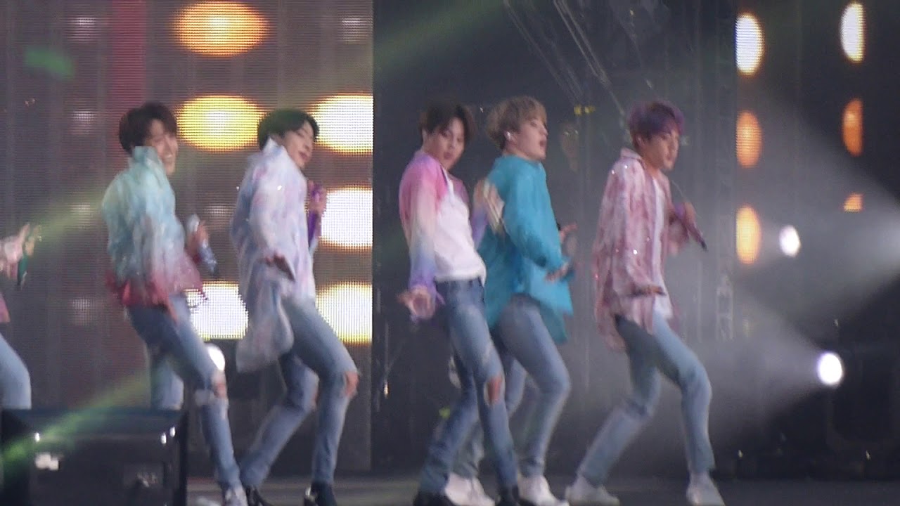BTS Boy With Luv Live at London Wembley Stadium 01.06.19 (HD)