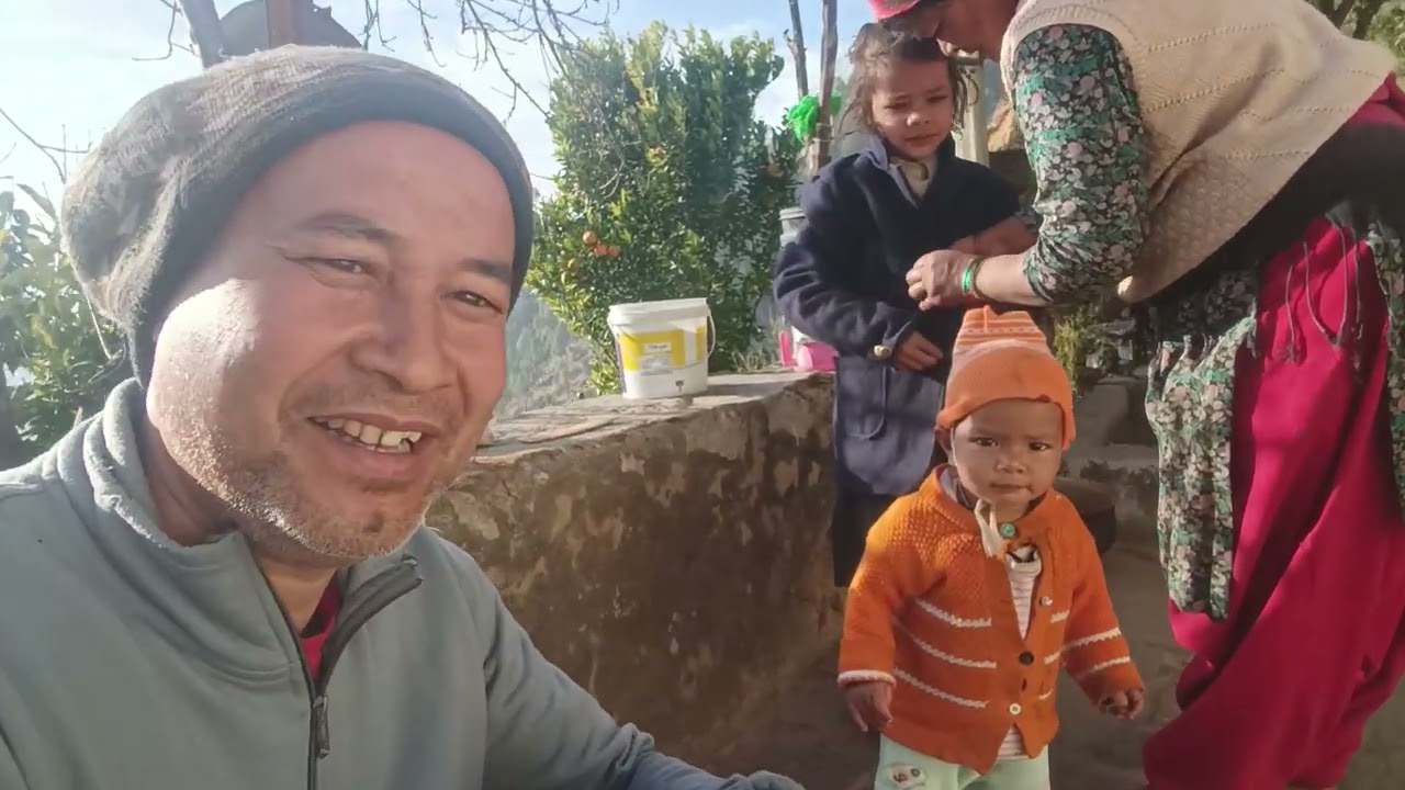 आज गाँव के लोगों से थोड़ी बातचीत