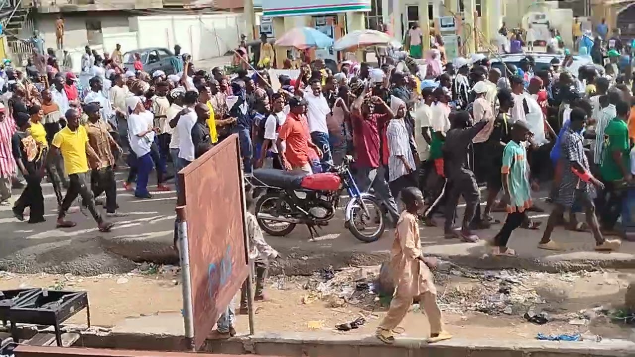 ANEKU UBA (VULTURE) OBANYI OF IDOJI  LIVE IN ECHANE FESTIVAL IN OKENE