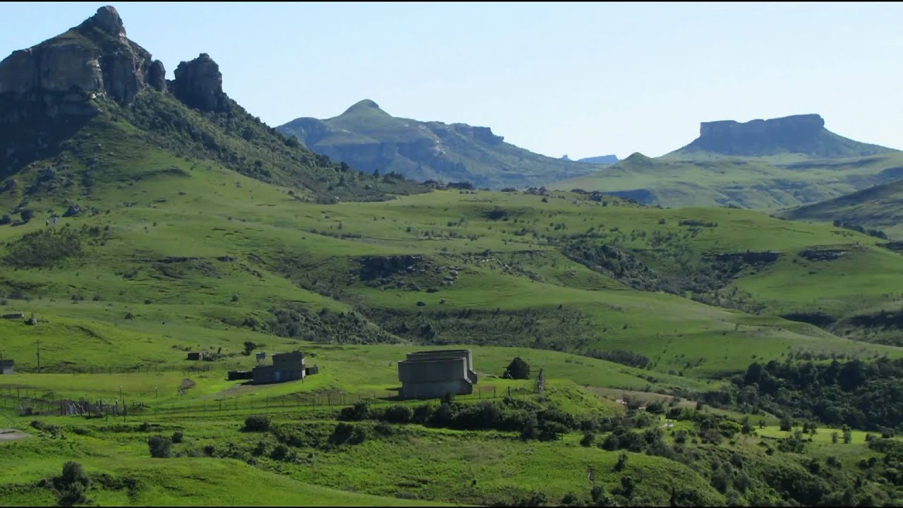 Dragon Mountains - The Drakensberg in South Africa