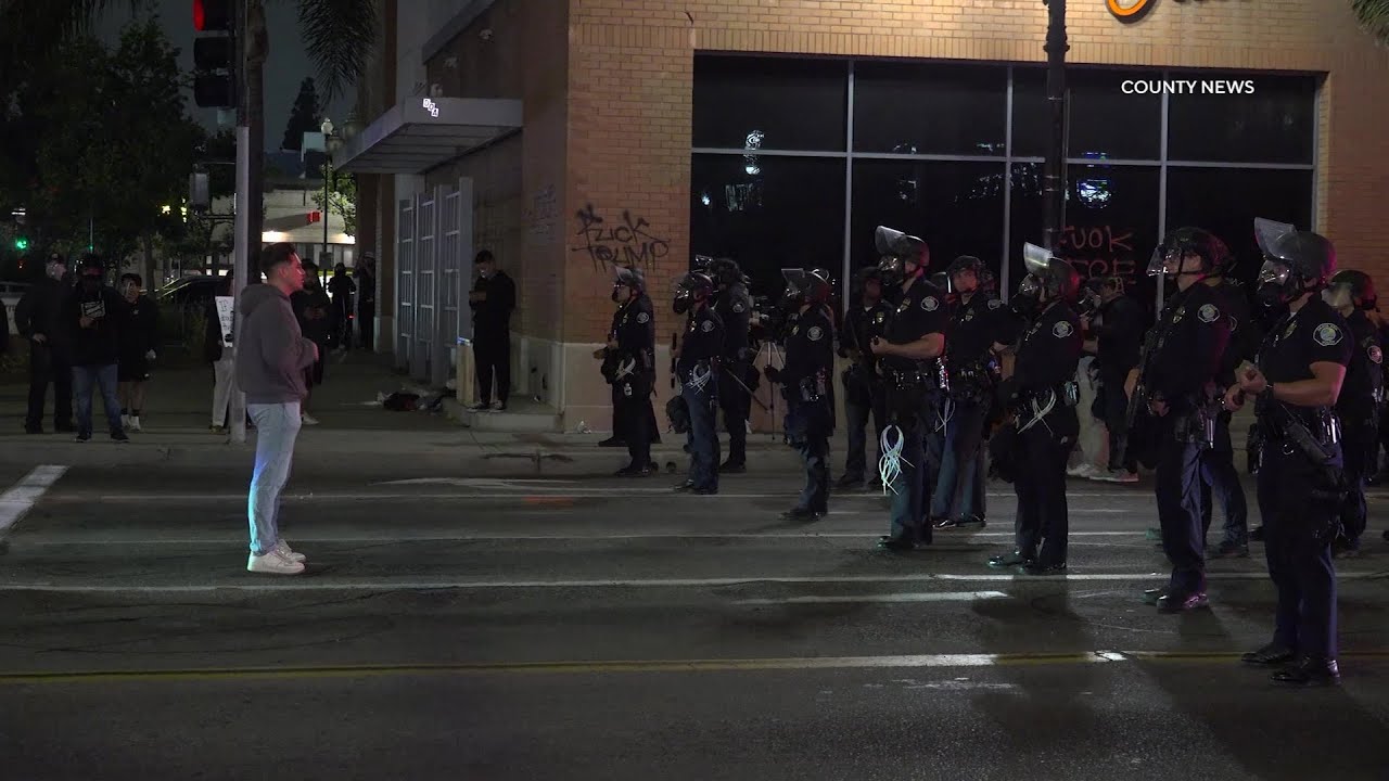 Hundreds Protest ICE Enforcement Action | Santa Ana, CA