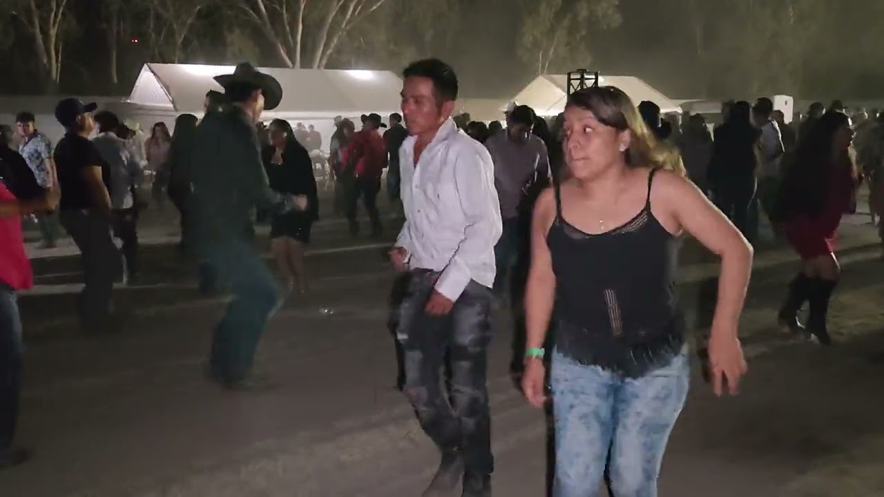 @GrupoFerrerOficial en Festival Oaxaqueño Chilenero en Kerman California 🕺💃🔥🔥