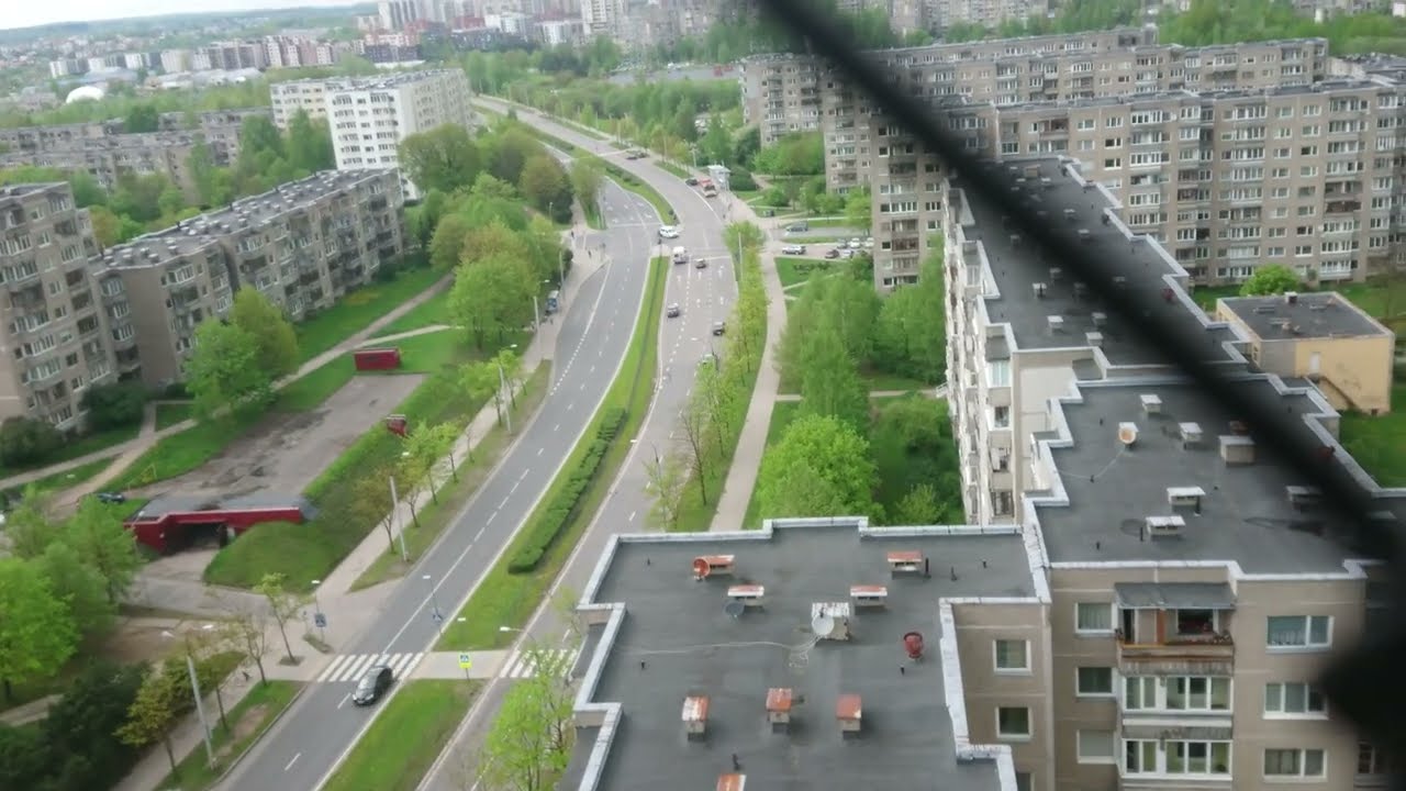 Vilnius Justiniškių  monolito stogas.