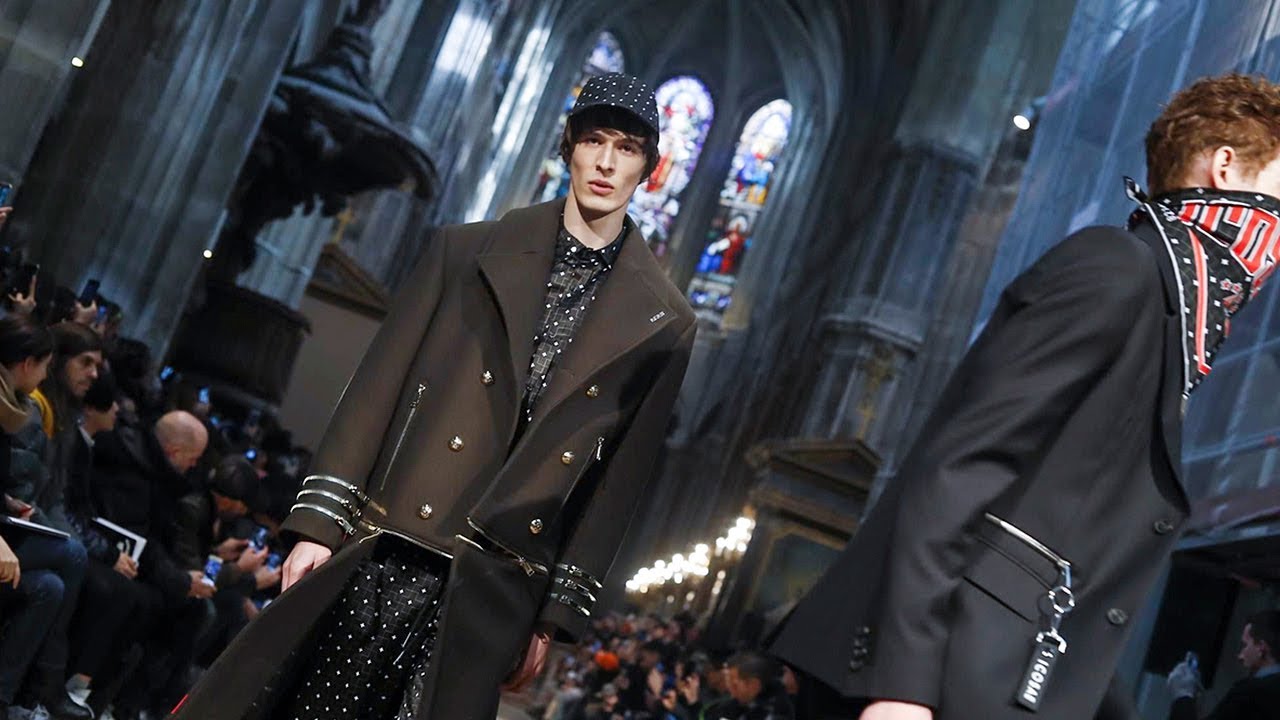 Icosae | Fall Winter 2018/2019 Full Fashion Show | Exclusive