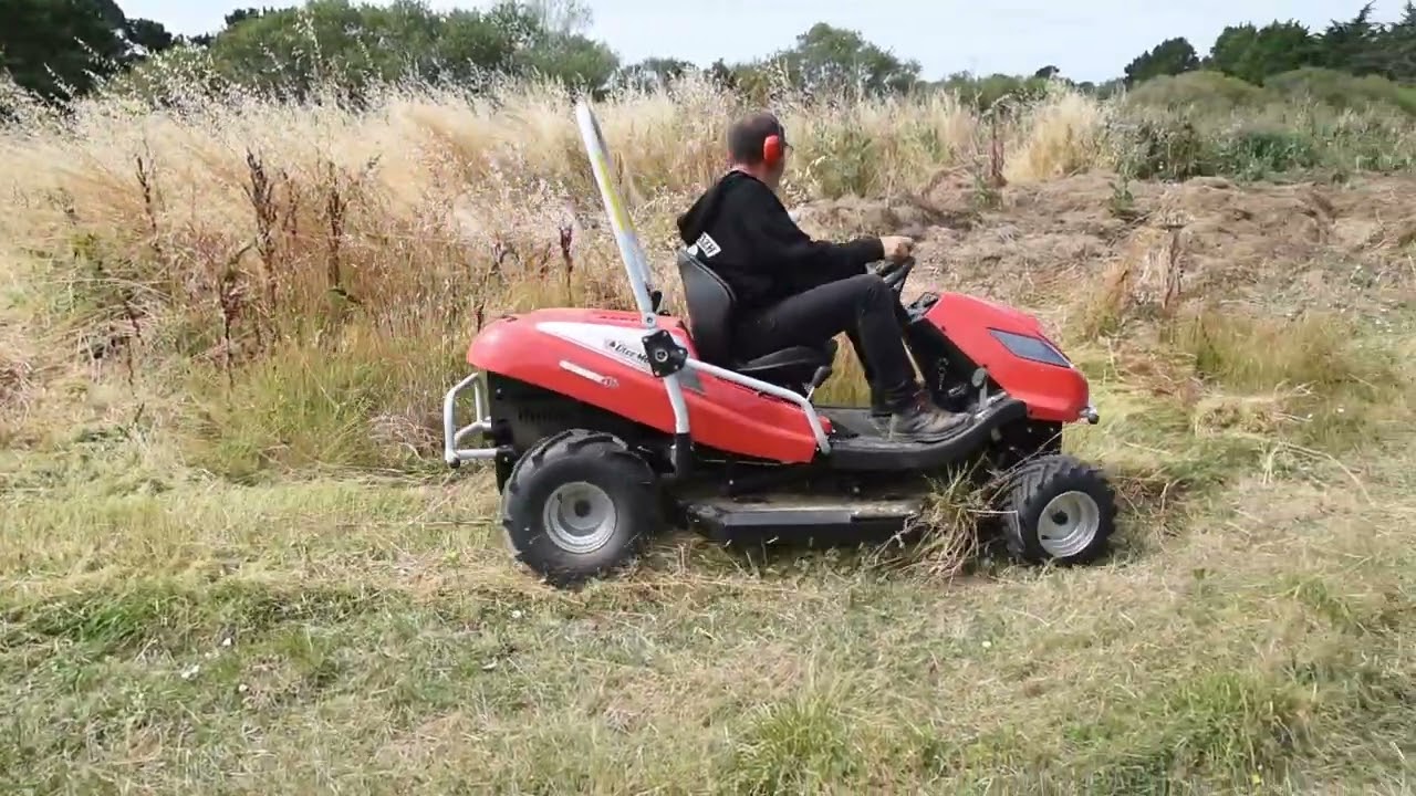 Présentation Autoportée débroussailleuse Tuareg EVO 92