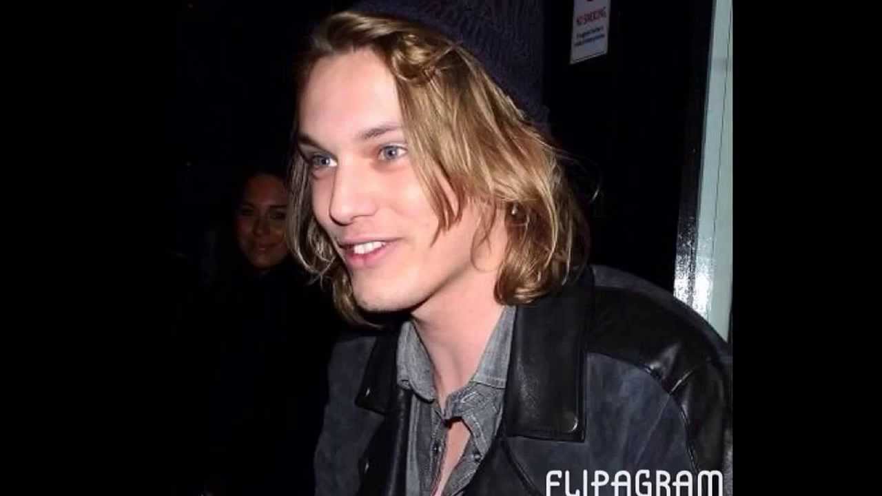 Jamie campbell bower slideshow