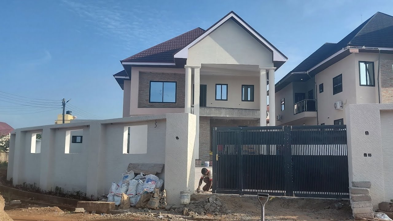 Elegant 5Bedroom House with Boys Quarters for sale in Ghana, Santasi-Anyinam Kumasi Ghc4.5m 