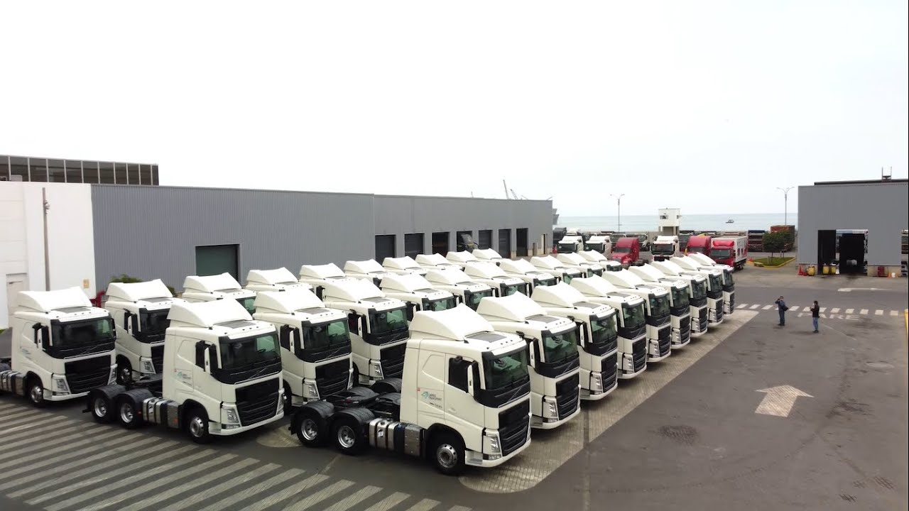 Cargo Transport - Nuestra nueva flota de camiones