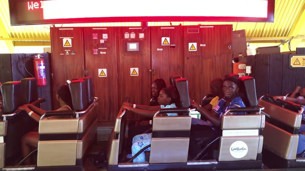 Ryan Shafic, Jojo, Zaida at Gold Reef City