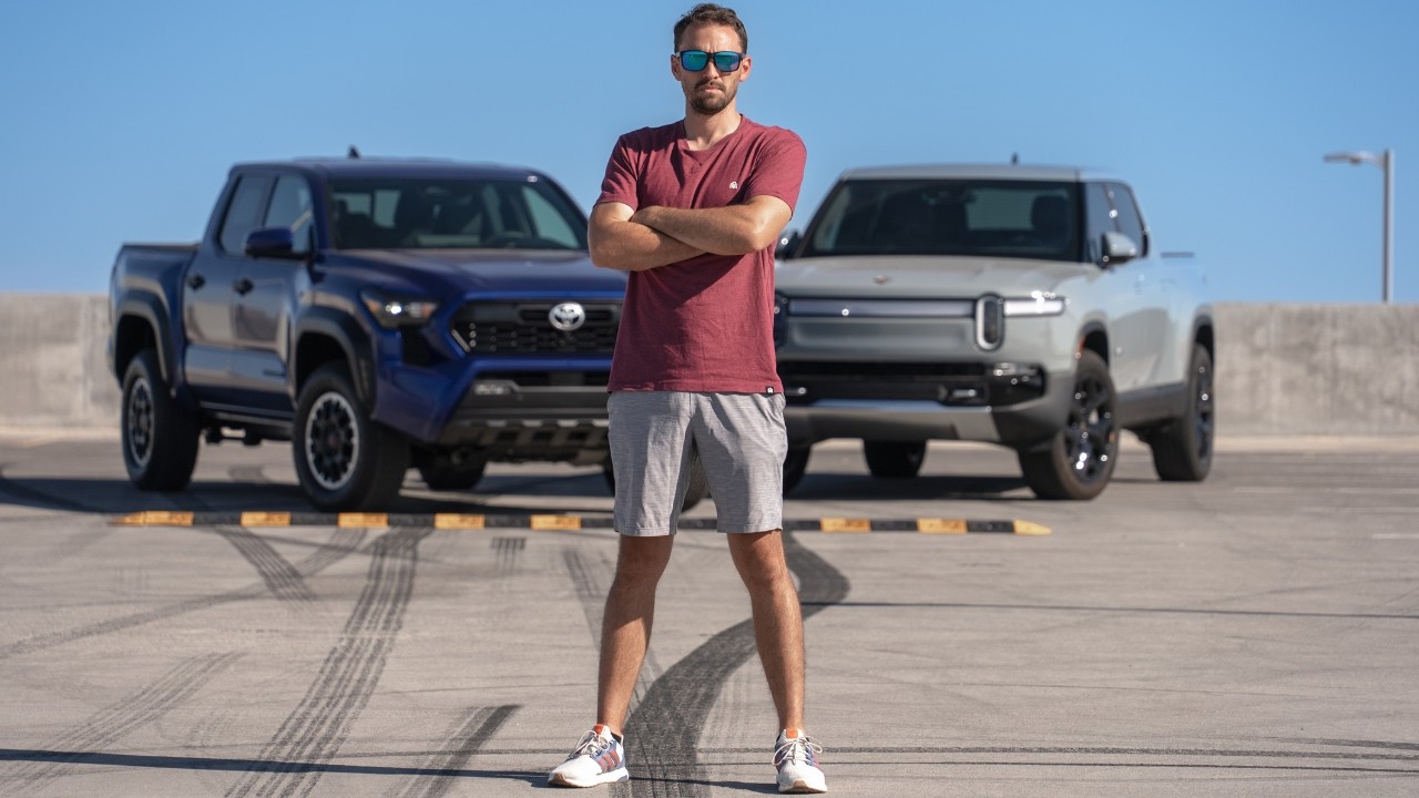 NEW Toyota Tacoma vs Rivian R1T - What They Don't Tell You
