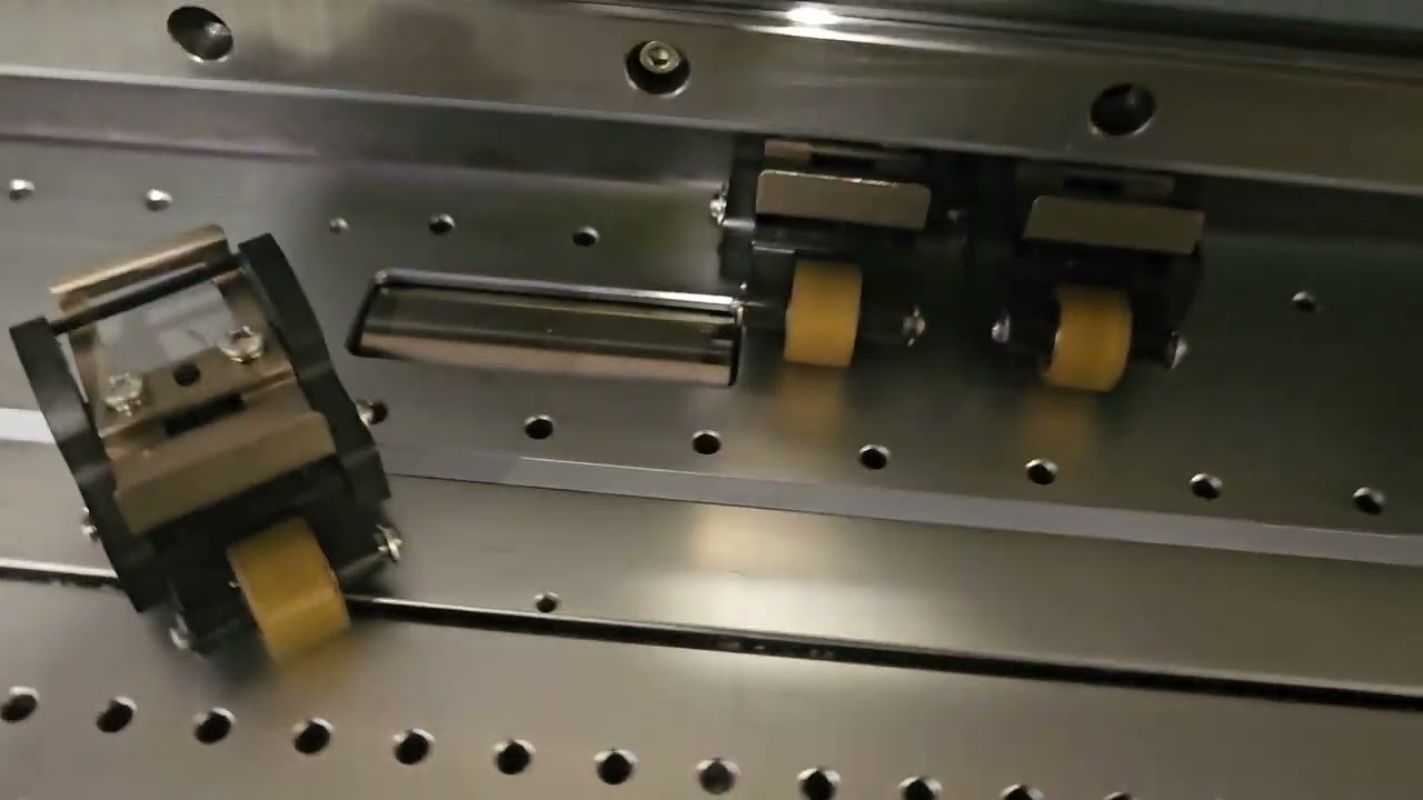 Adding Extra Pinch Rollers to your Sp 540v Roland Printer cutter, Increased Accuracy longer runs