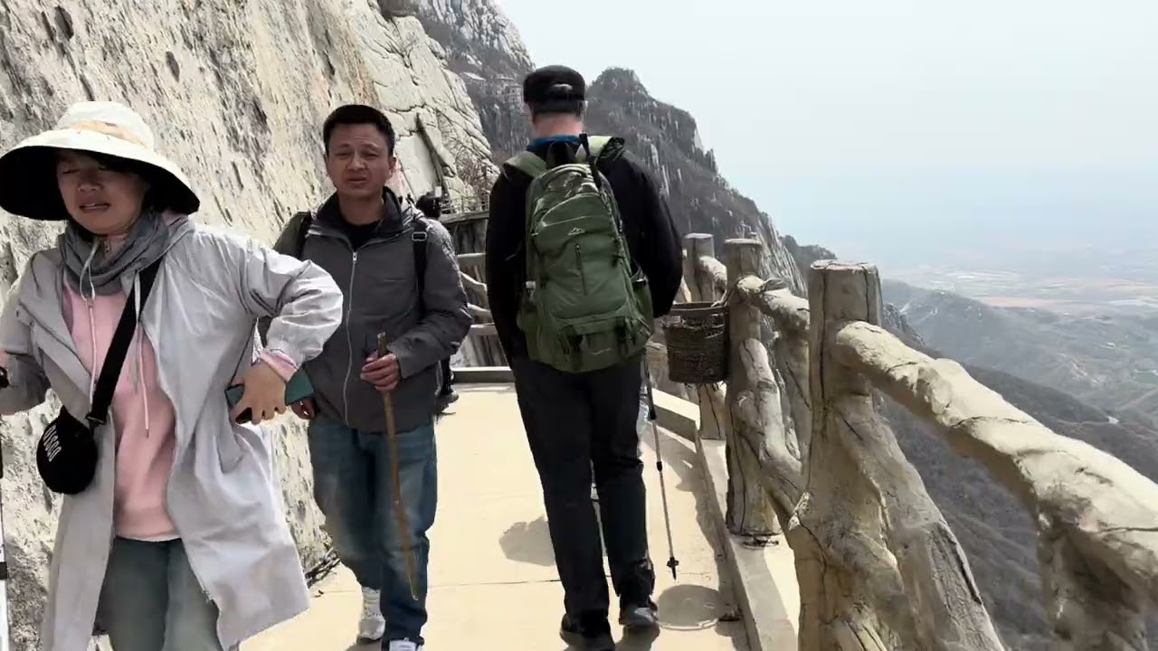 Songshan, Shaolin Temple; Zhengzhou (31 Mar 25)