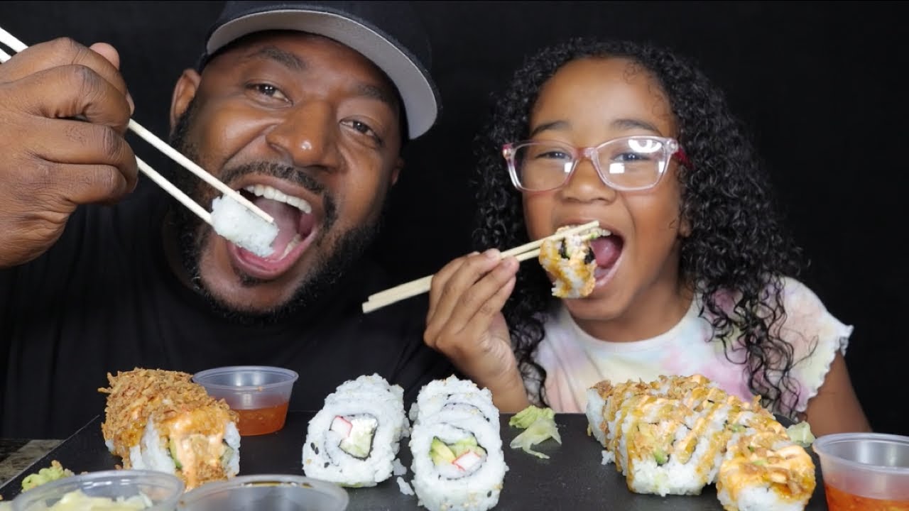 EATING SUSHI WITH MY DAUGHTER. MUKBANG (EATINGSHOW) TCEATS