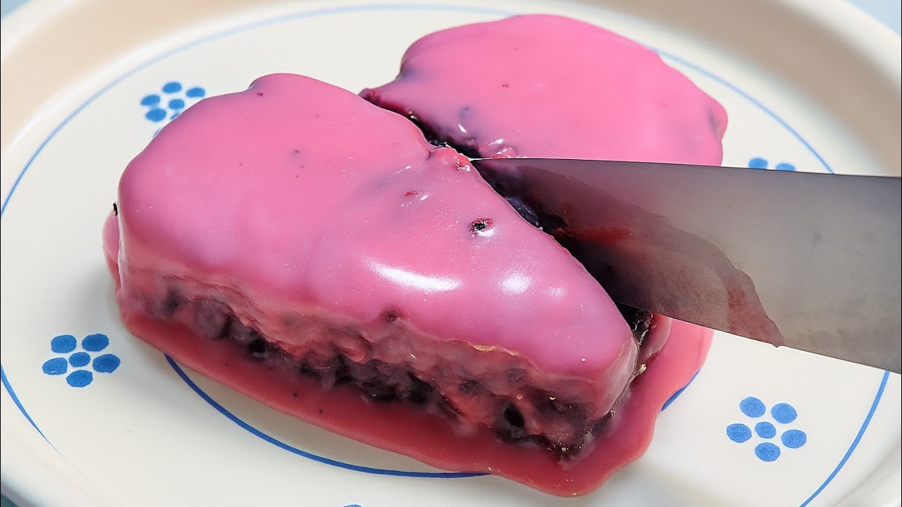 STOP! This Heart-Shaped Oreo Cake Is Too Satisfying (No Talking ASMR)