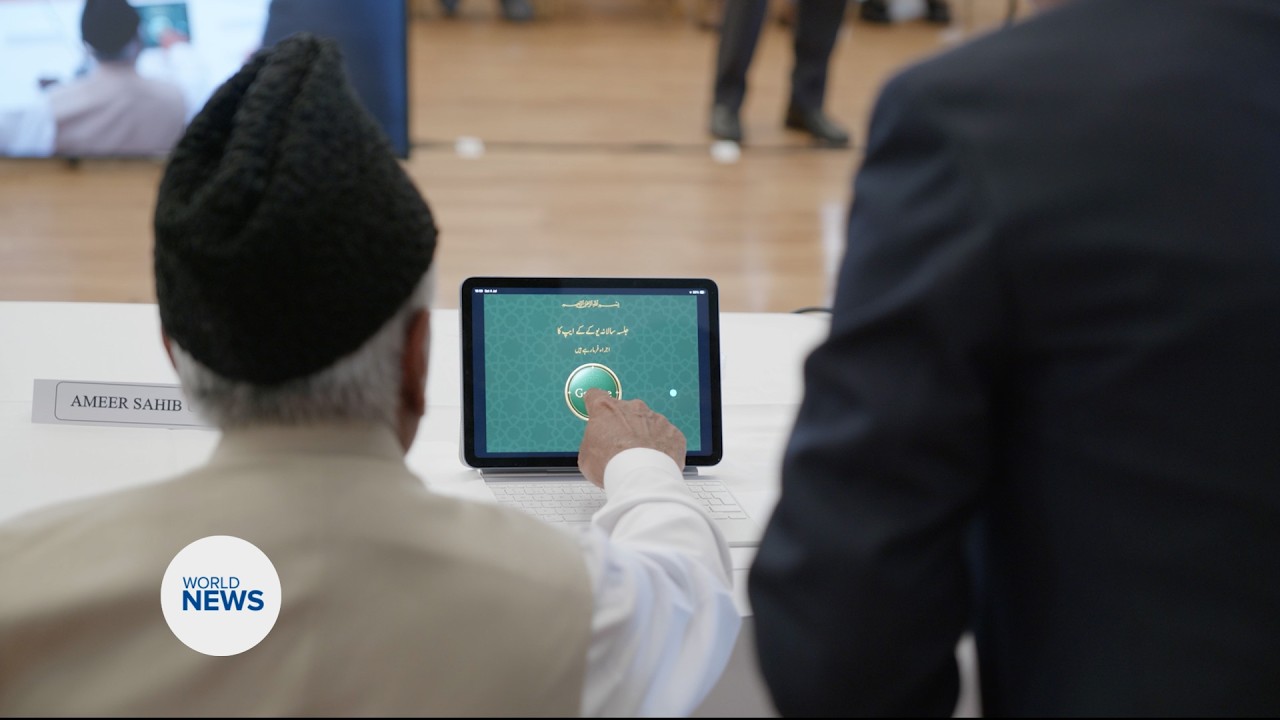 'Jalsa Salana UK' app launched by Amir Sahib UK