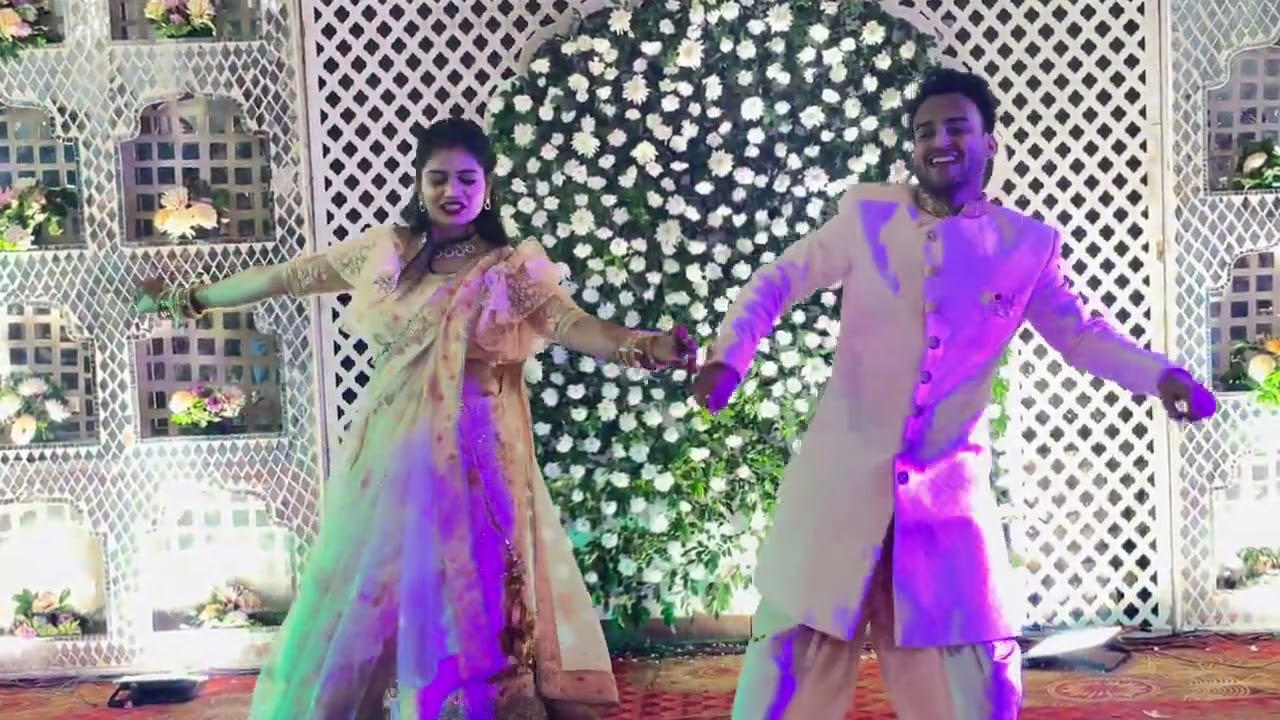 #Couple #dance #performance #for #sangeet @AmanMittalDance #choreography #choreographer #Goyalbeats 