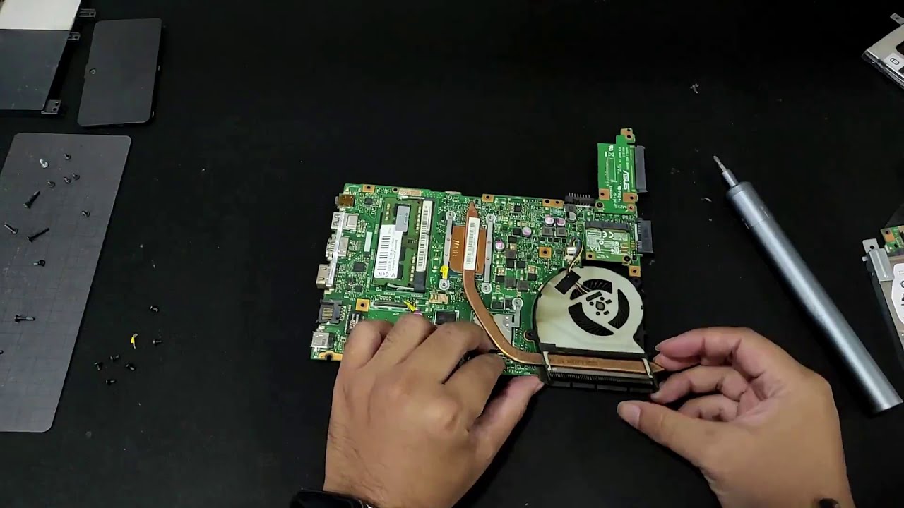 Service Log #3 - ASUS A455L Disassembly Cleaning, Repaste, Hinge Repair