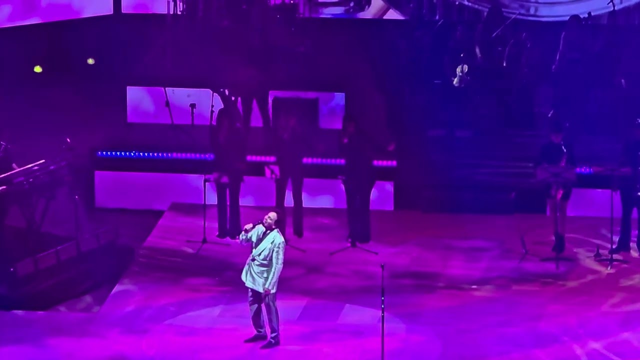 Cristian Castro - Cuando Me Miras Así @CristianCastroOficial 