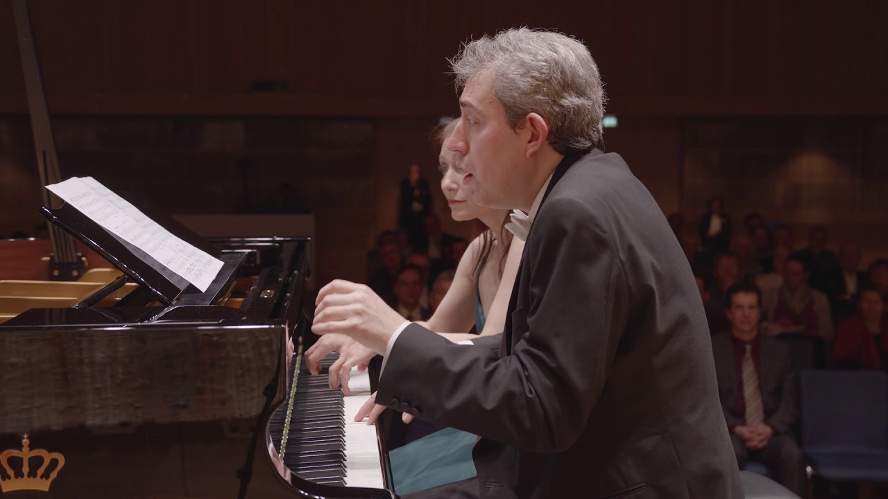 Piano Duo Silver-Garburg &ndash; Richard D&uuml;nser: Entreacte (premiere 2014)