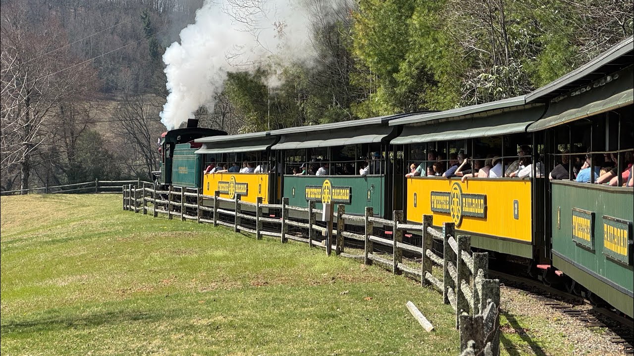 Tweetsie Railroad Opening Day 2025!( Nathan 6 chime special )