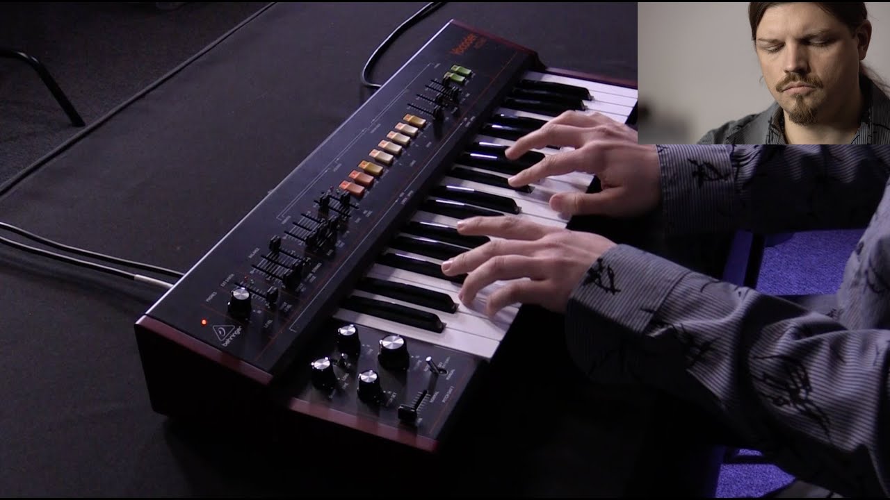 Behringer VC340 Vocoder - Feat. Moot Booxl&eacute;