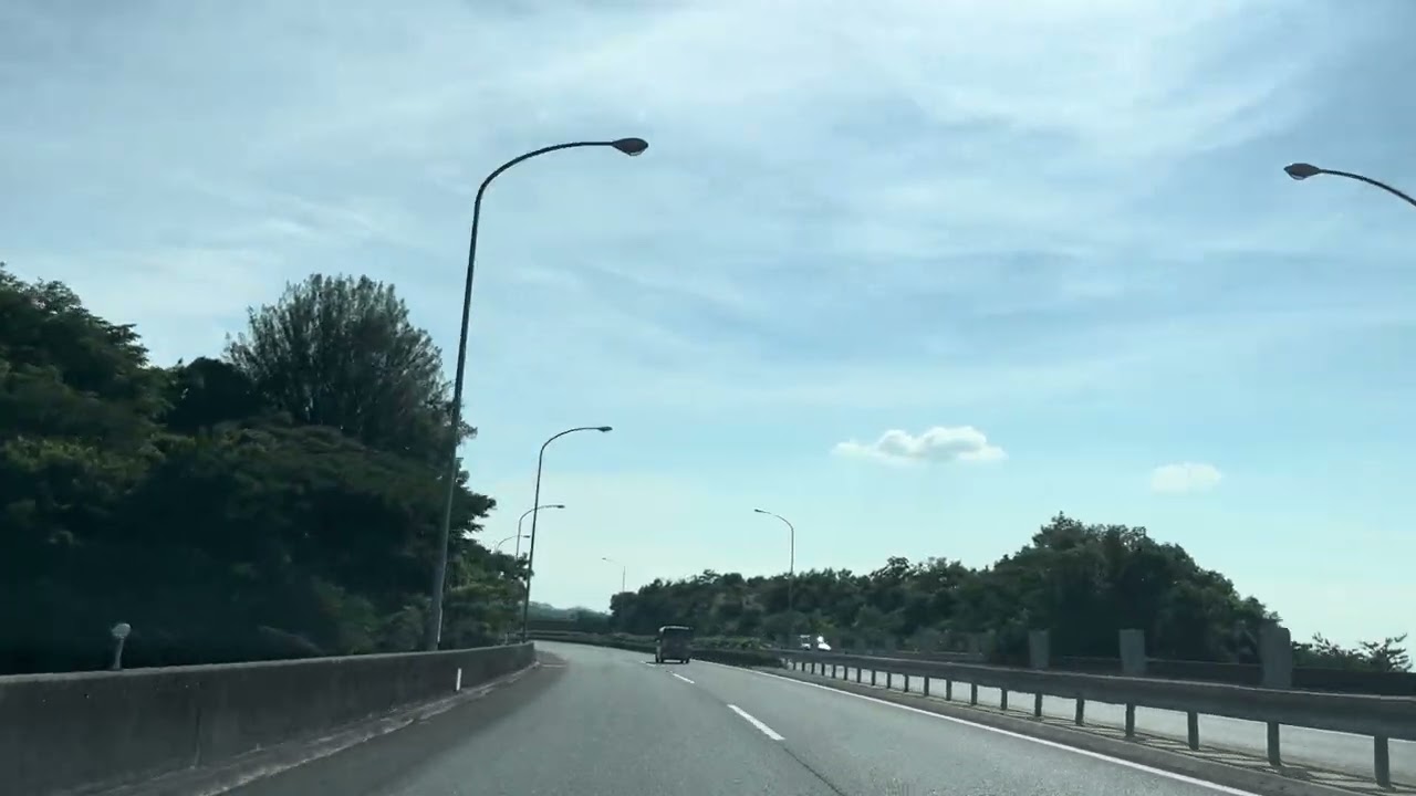 阪和道 岸和田サービスエリア〜上之郷出口迄　関空道との分岐点